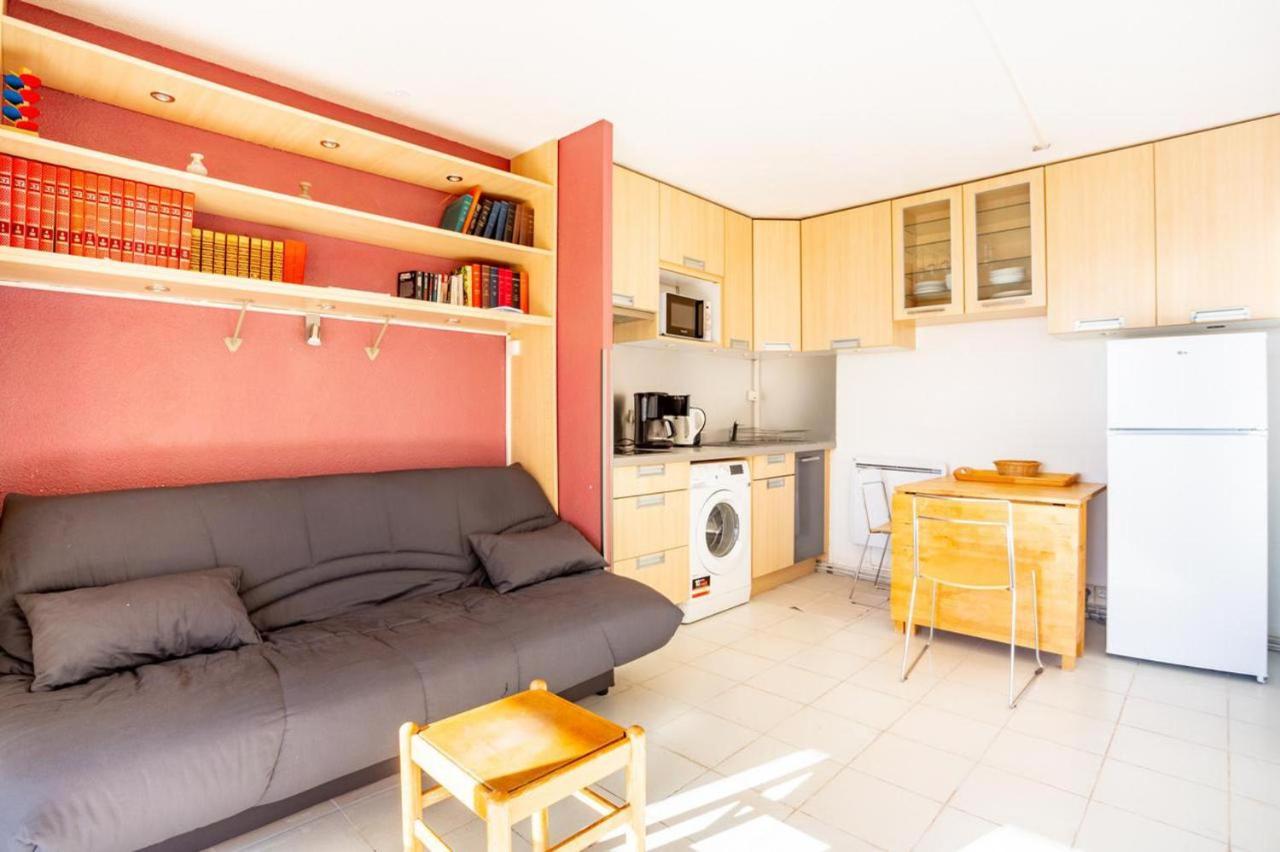 Cozy In Agay With Stunning Views