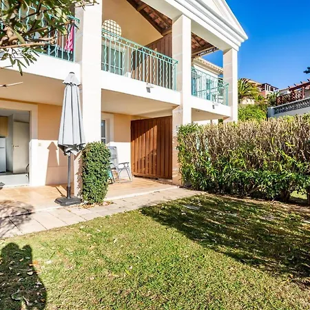 Cozy Apartment In Agay With Stunning Views Saint-Raphaël Exterior foto