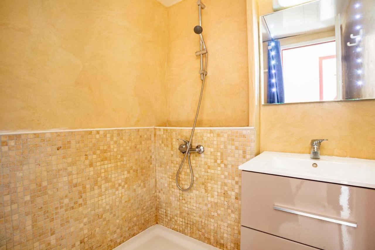 Cozy In Agay With Stunning Views * Saint-Raphaël