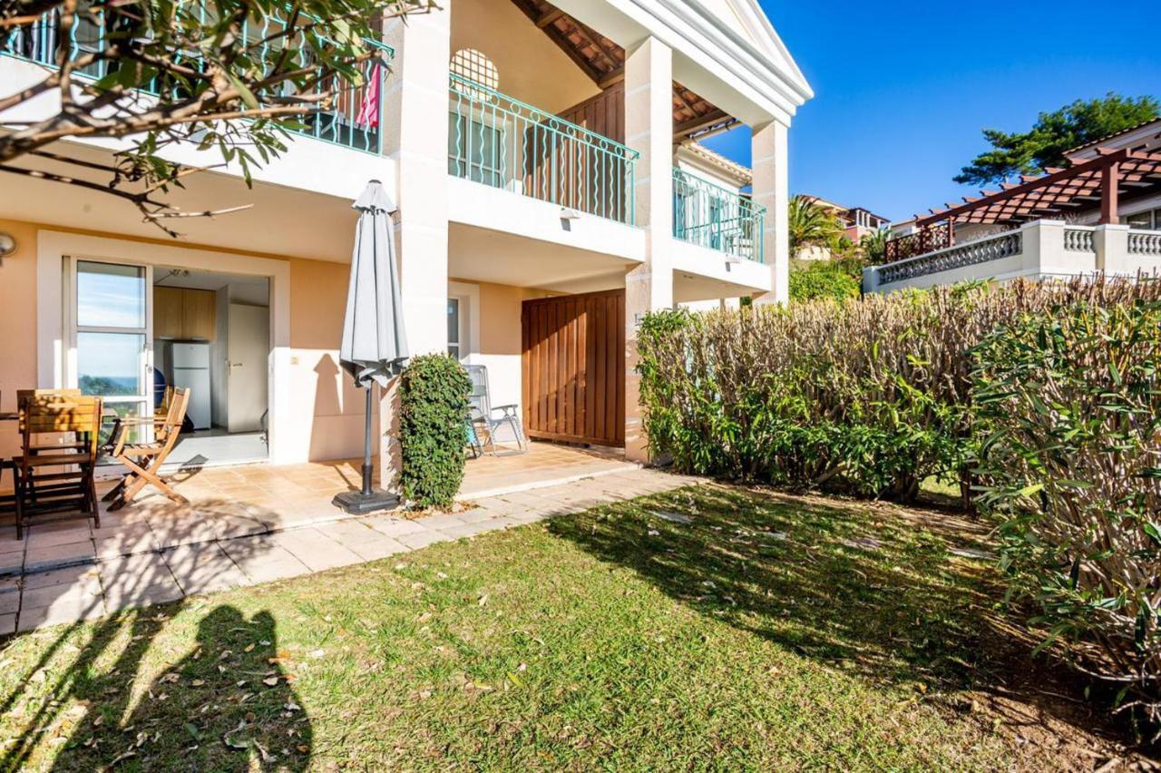 Cozy In Agay With Stunning Views